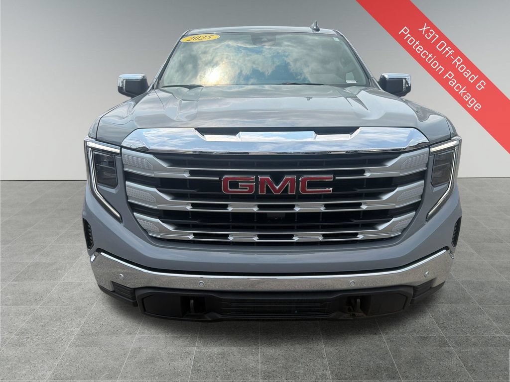 Used 2025 GMC Sierra 1500 SLE AWD/4WD image 10