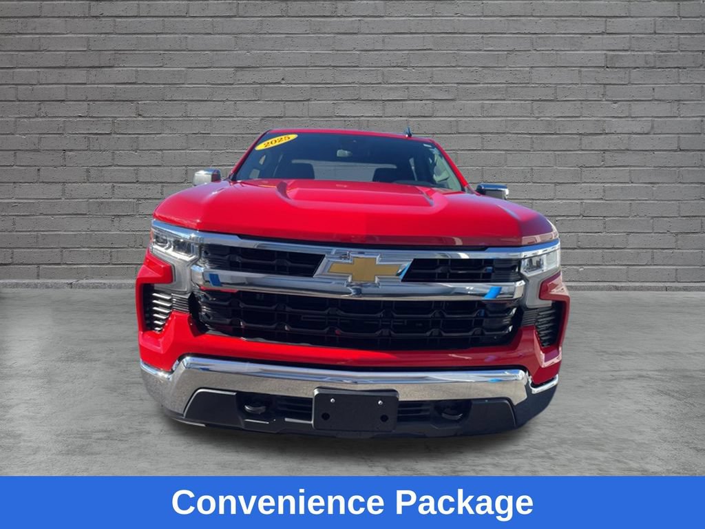 Used 2025 Chevrolet Silverado 1500 LT AWD/4WD image 3