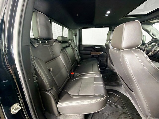 Used 2020 Chevrolet Silverado 3500 High Country w/ Technology Package image 25