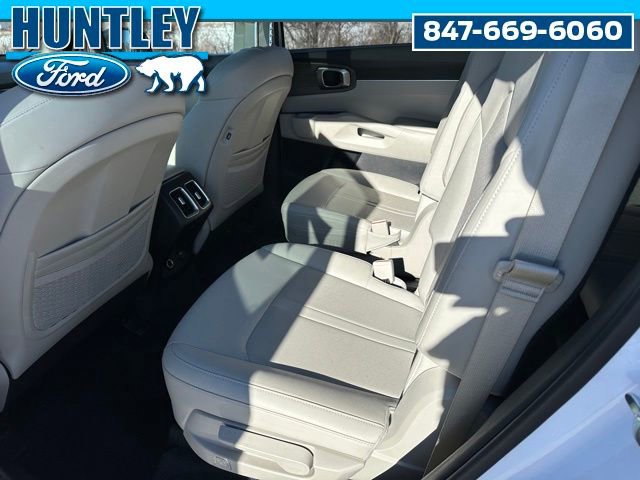 Used 2023 Kia Sorento X-Line EX image 15