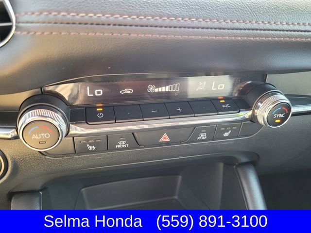 Used 2022 MAZDA MAZDA3 s image 19