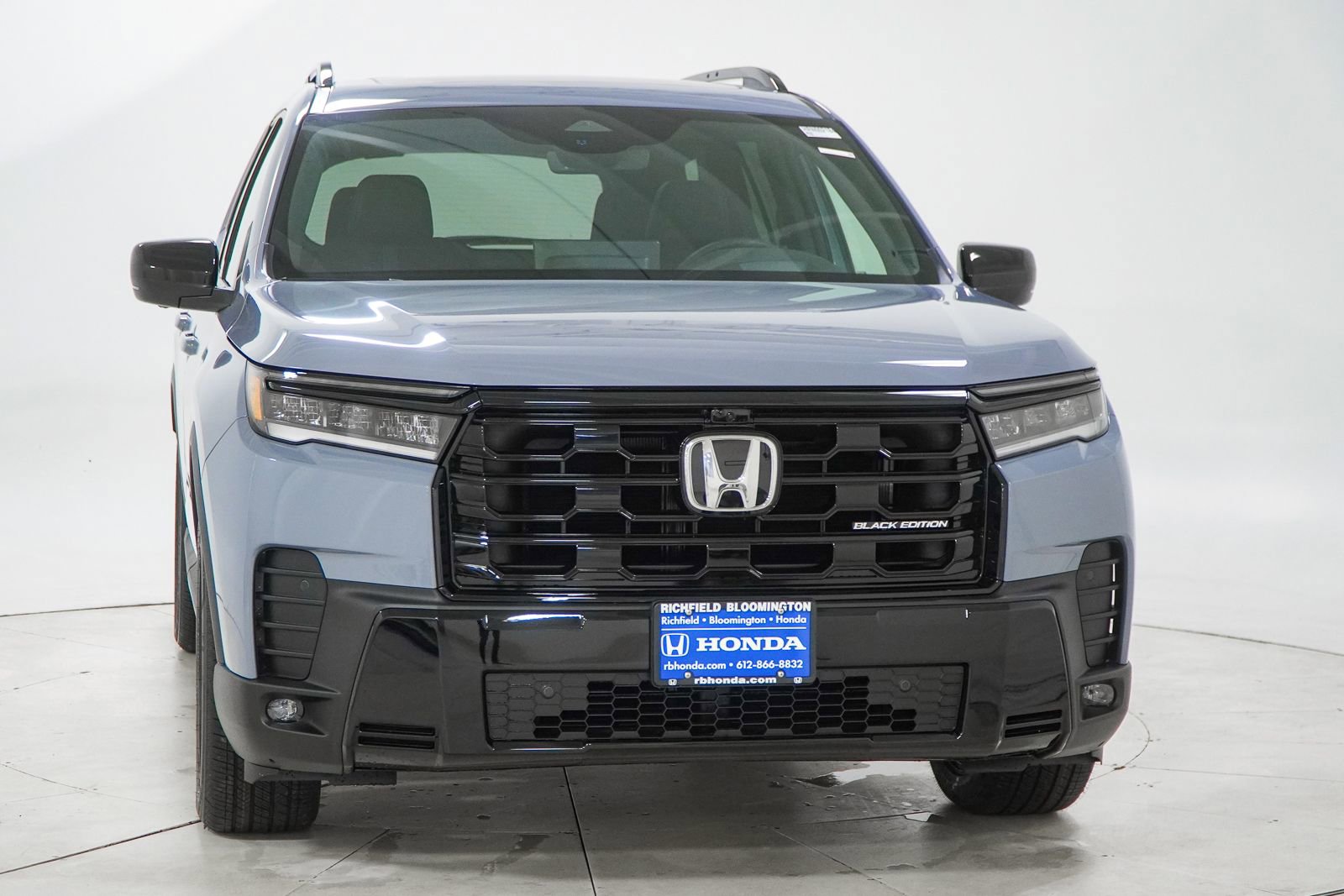 New 2026 Honda Pilot Black Edition image 18