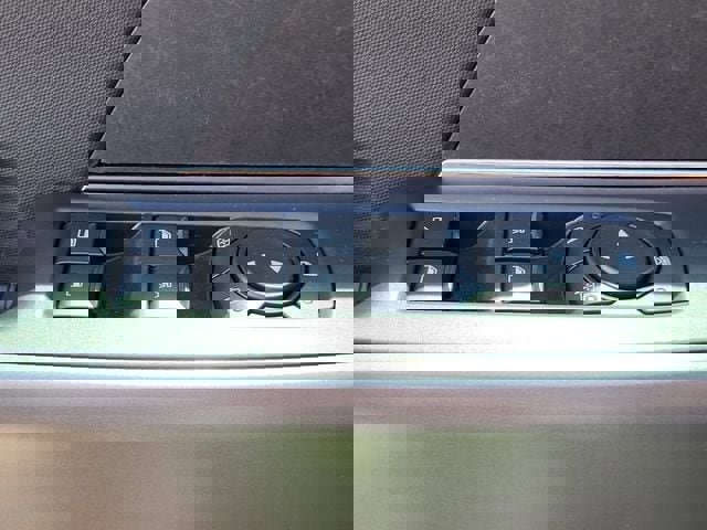 Used 2026 Ford F150 XLT w/ XLT Black Appearance Package image 8