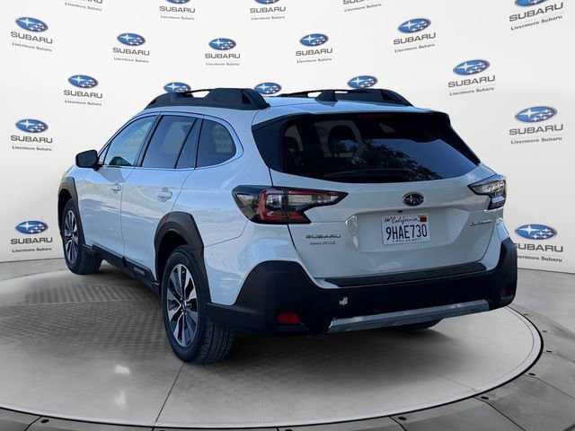 Used 2023 Subaru Outback Limited AWD/4WD image 6