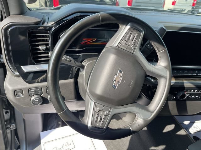 Used 2024 Chevrolet Silverado 1500 RST w/ Z71 Off-Road Package AWD/4WD image 6