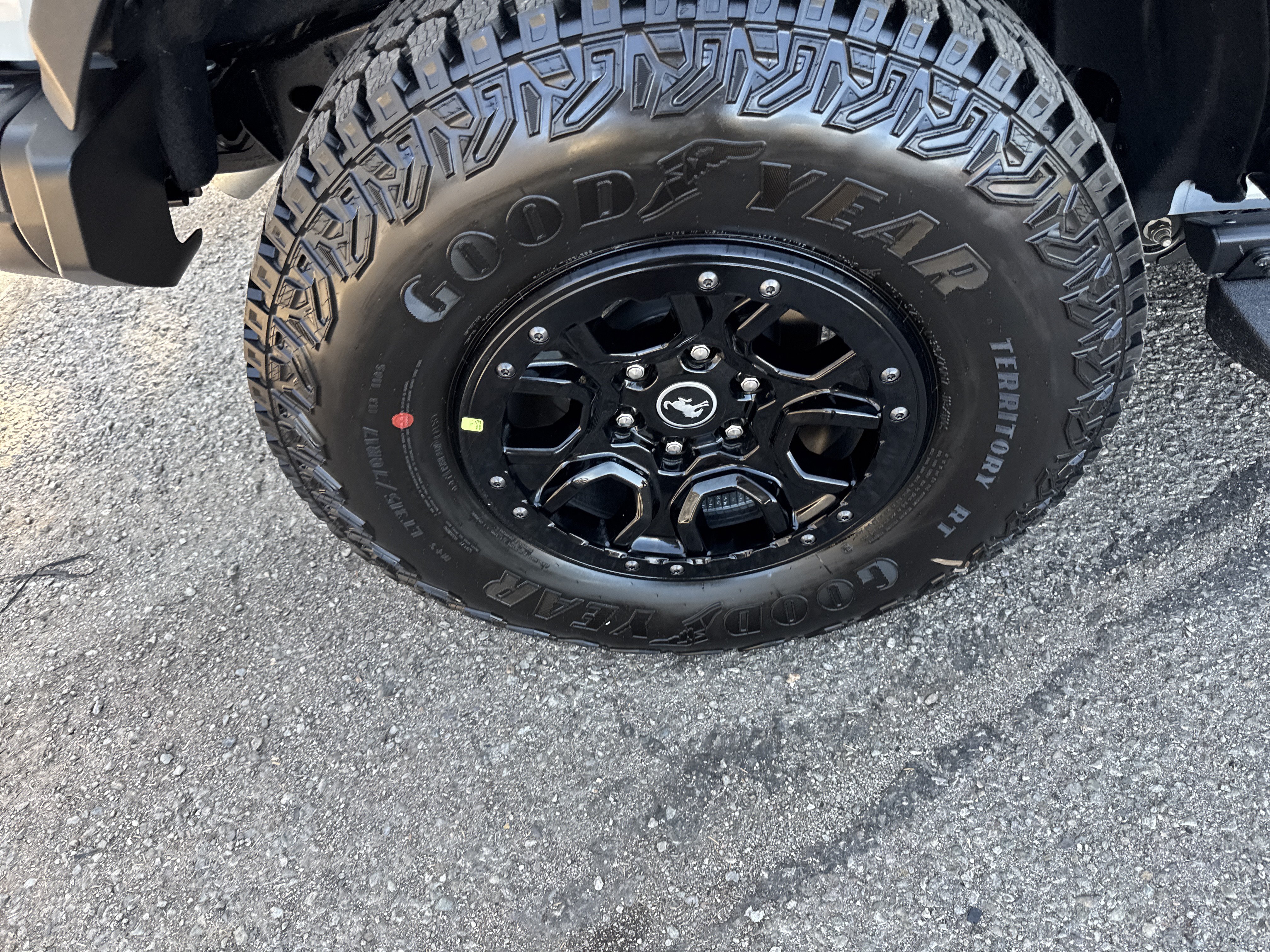 New 2026 Ford Bronco Badlands AWD/4WD image 13