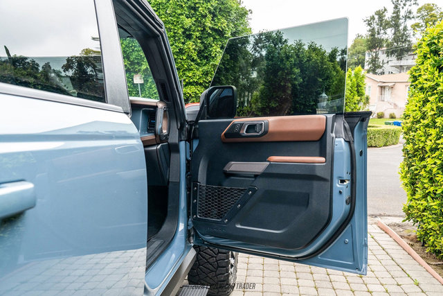 Used 2023 Ford Bronco Outer Banks image 33