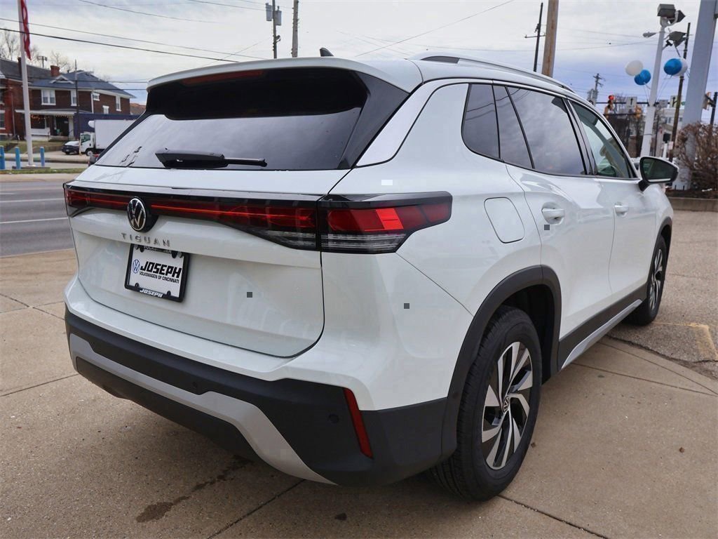 New 2026 Volkswagen Tiguan S FWD image 5