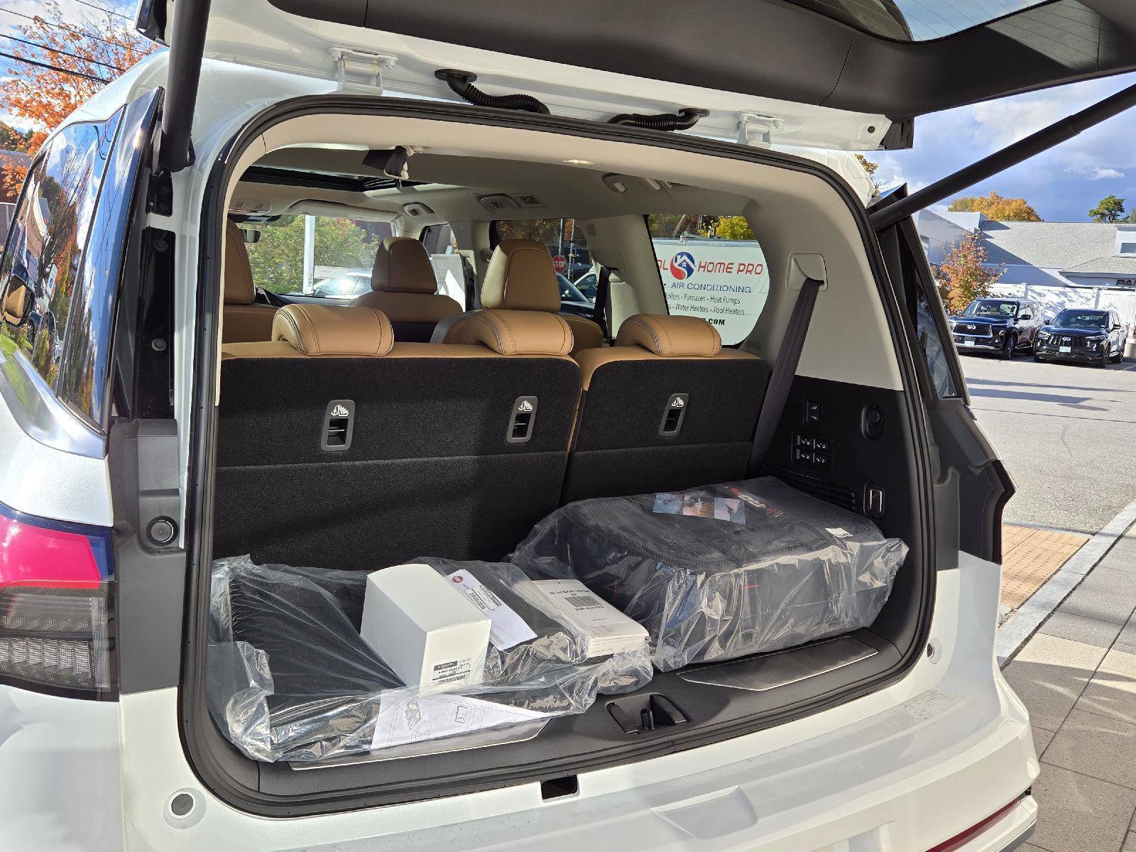 New 2026 INFINITI QX80 Luxe image 20