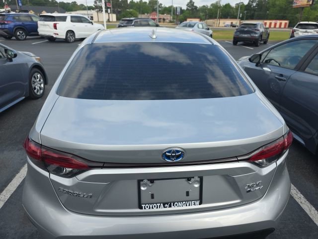 Used 2025 Toyota Corolla XLE image 5
