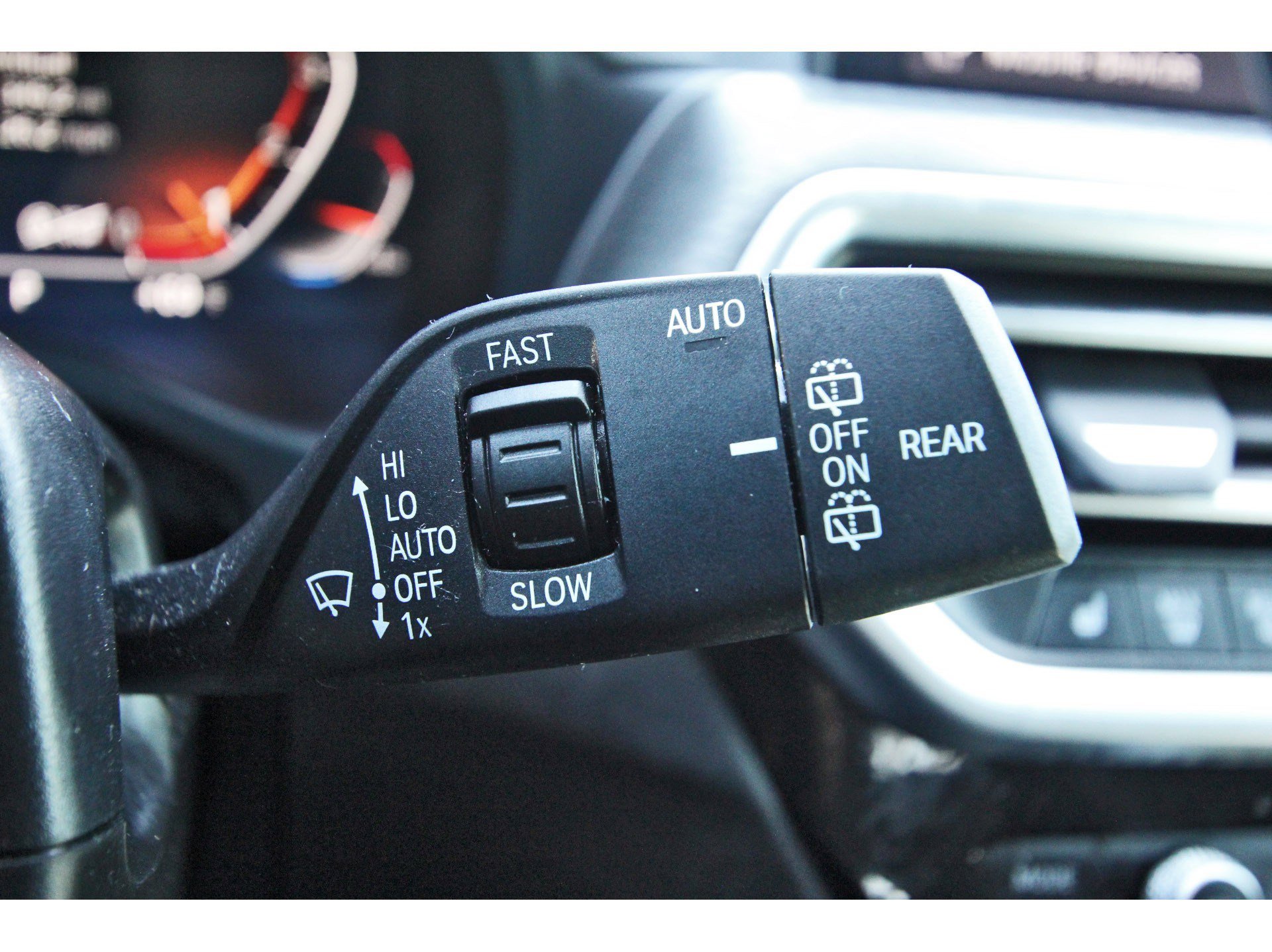 Used 2024 BMW X3 sDrive30i w/ Premium Package RWD image 20