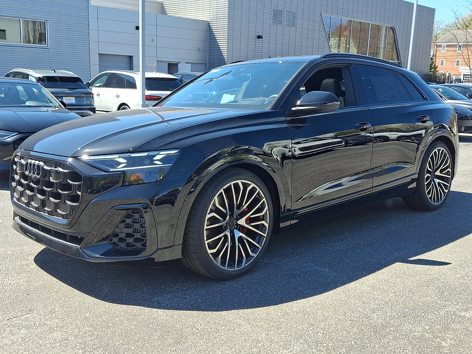 New 2026 Audi SQ8 Prestige image 2