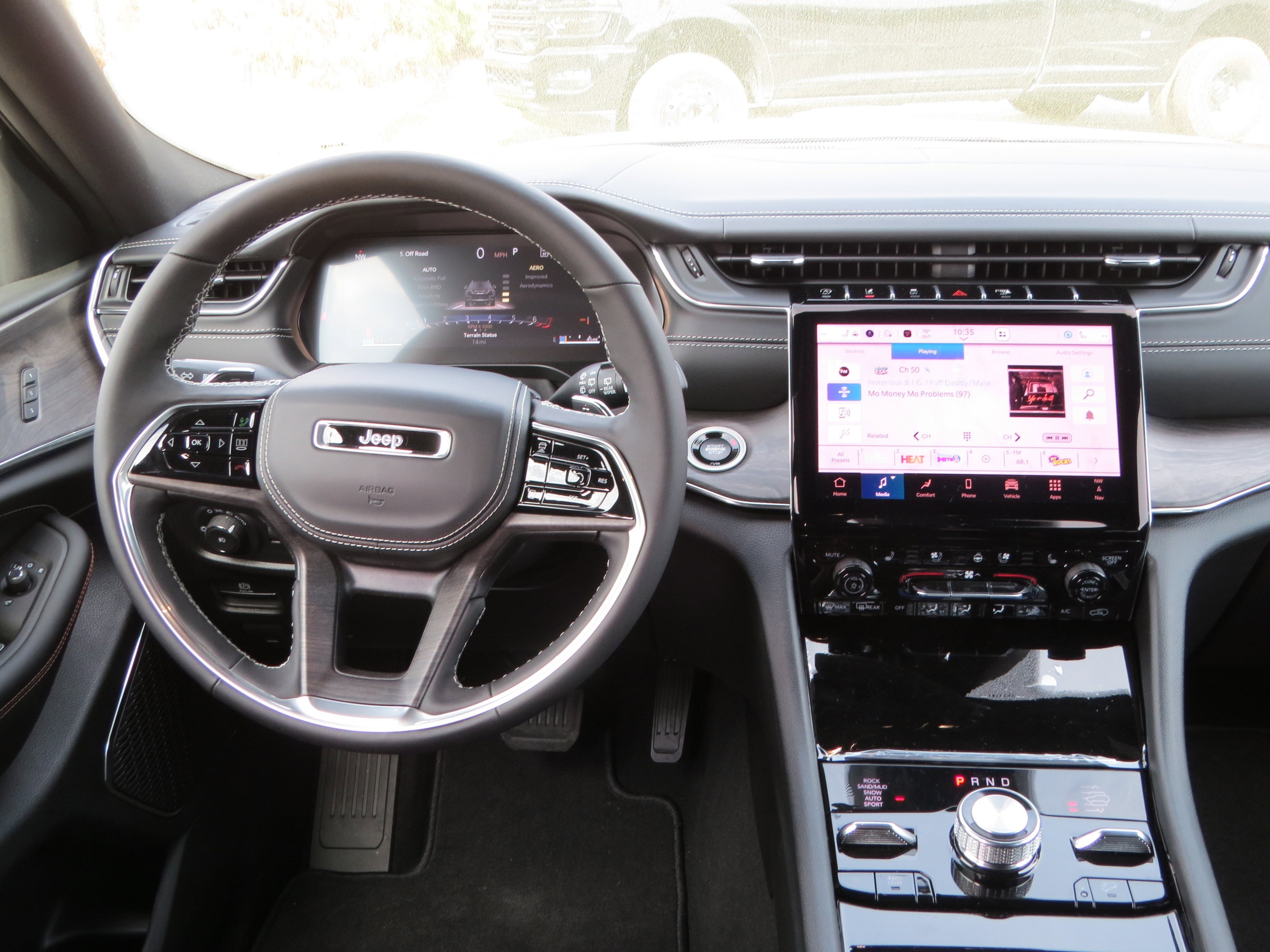 New 2025 Jeep Grand Cherokee Overland w/ Trailer Tow Package image 20