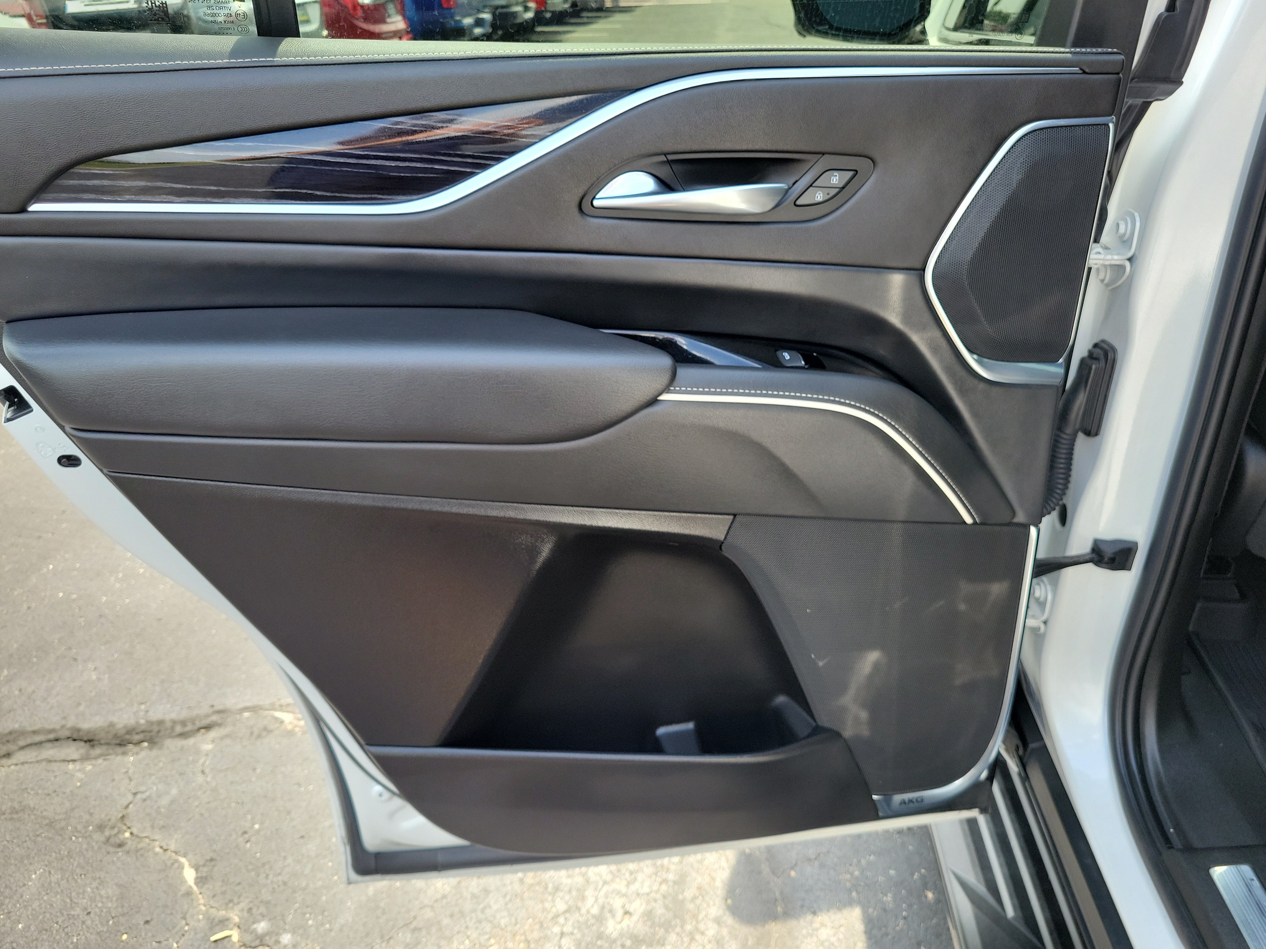 Used 2022 Cadillac Escalade Sport AWD/4WD image 12