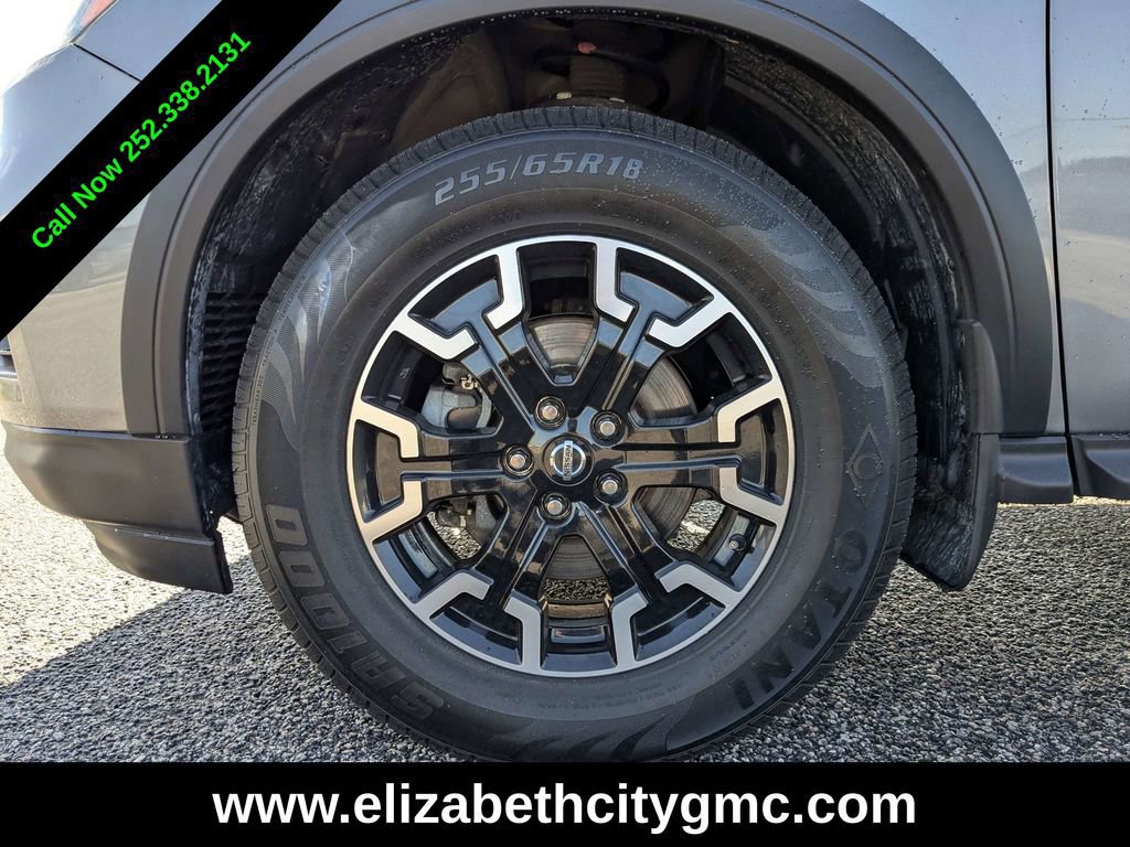 Used 2019 Nissan Pathfinder SL image 12