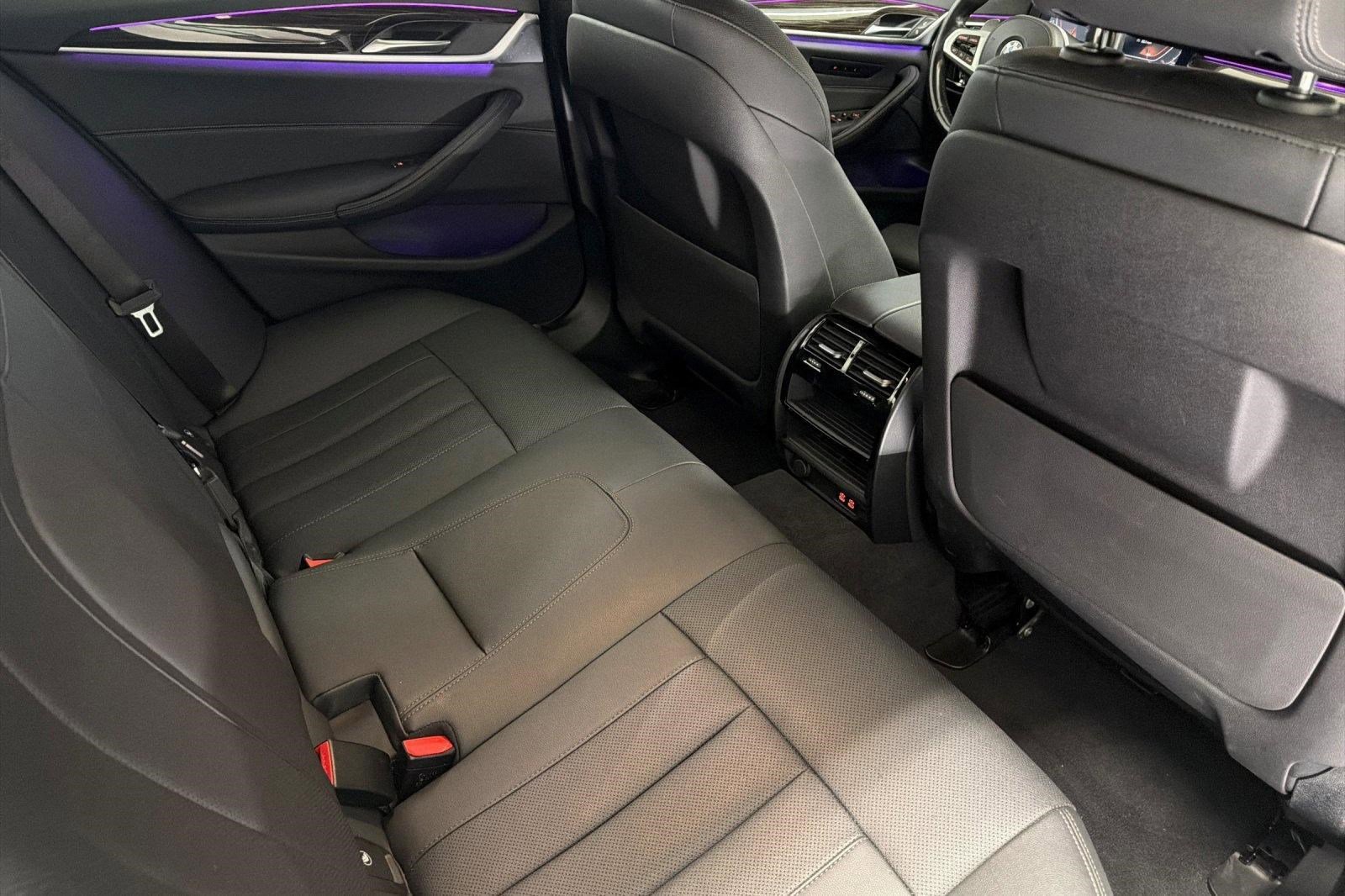 Used 2023 BMW 530i w/ M Sport Package image 30