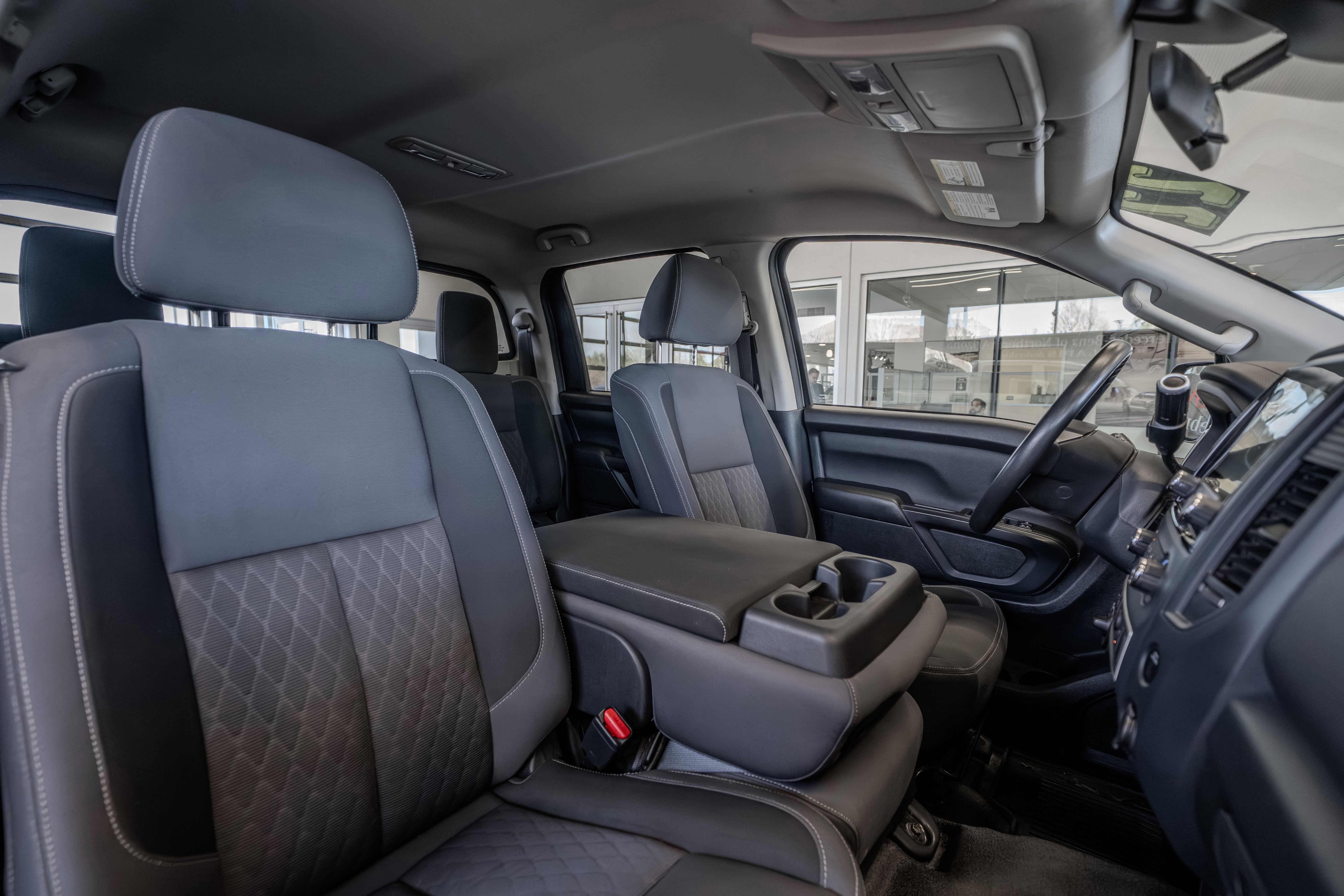 Used 2022 Nissan Titan S w/ S Utility Package image 28