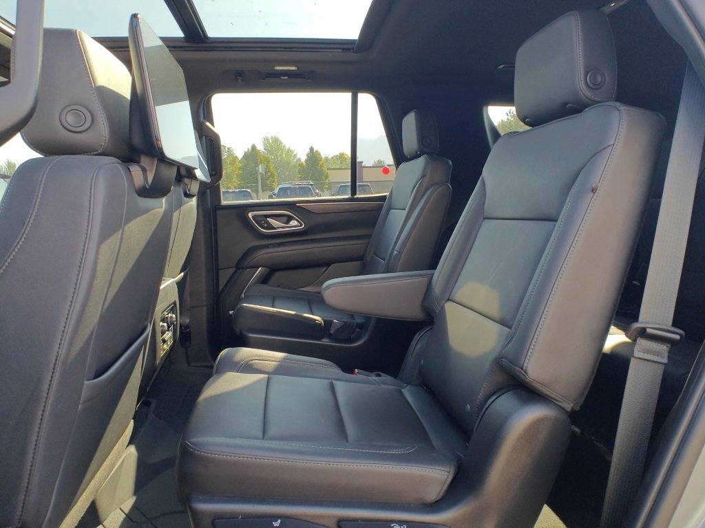 Used 2023 Chevrolet Tahoe Z71 w/ Luxury Package image 24