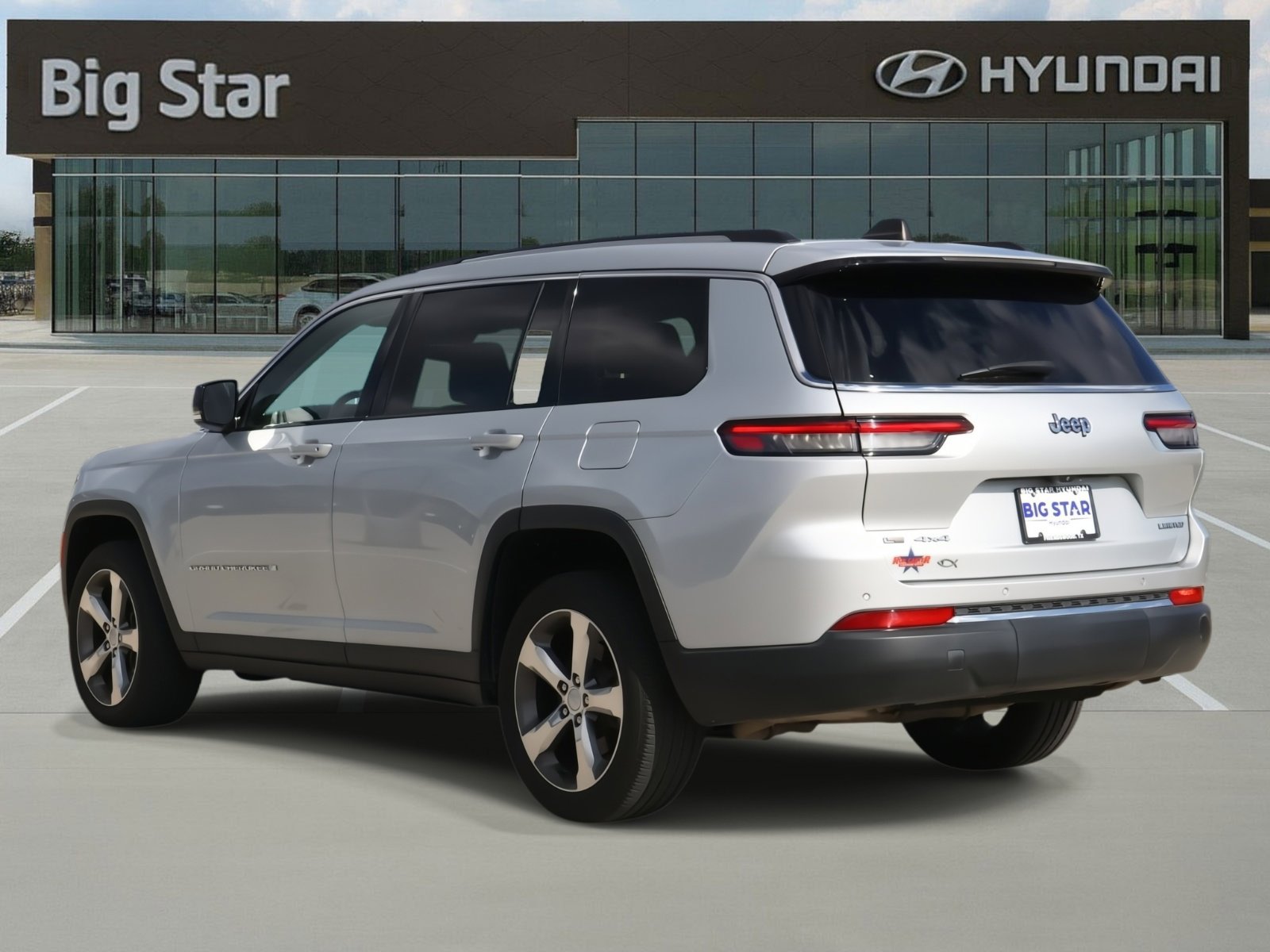 Used 2021 Jeep Grand Cherokee L Limited image 3