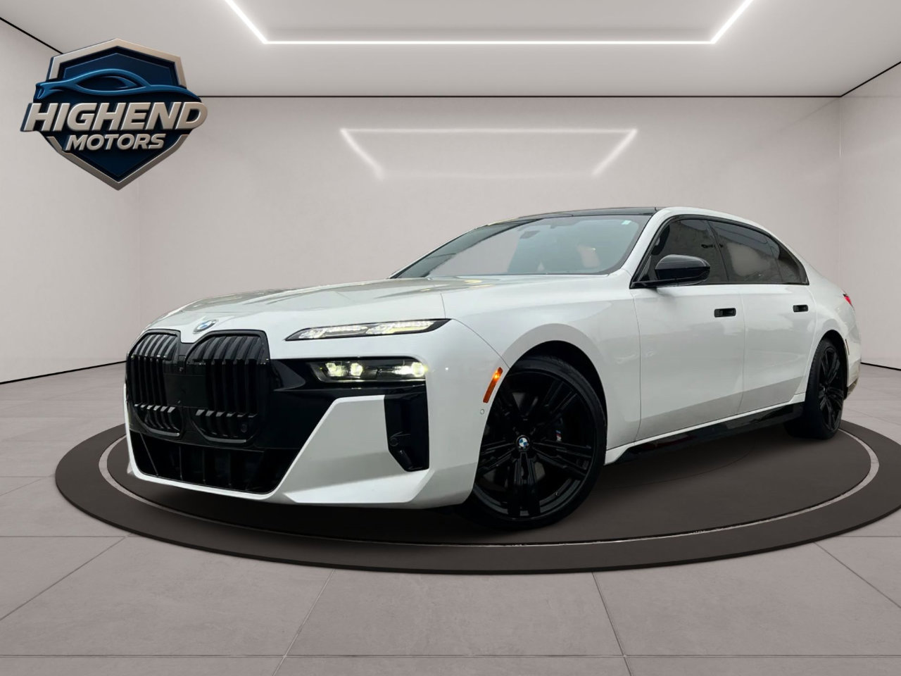 Used 2023 BMW 760i xDrive w/ Executive Package image 2