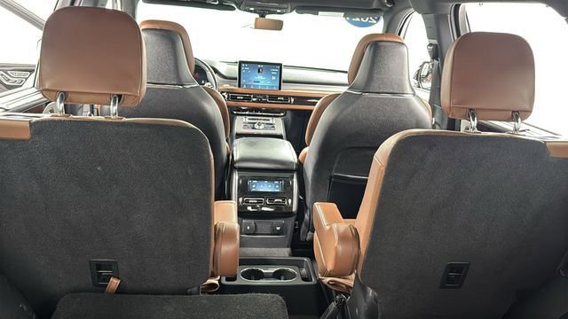 Used 2021 Lincoln Aviator Reserve w/ Equipment Group 201A image 19