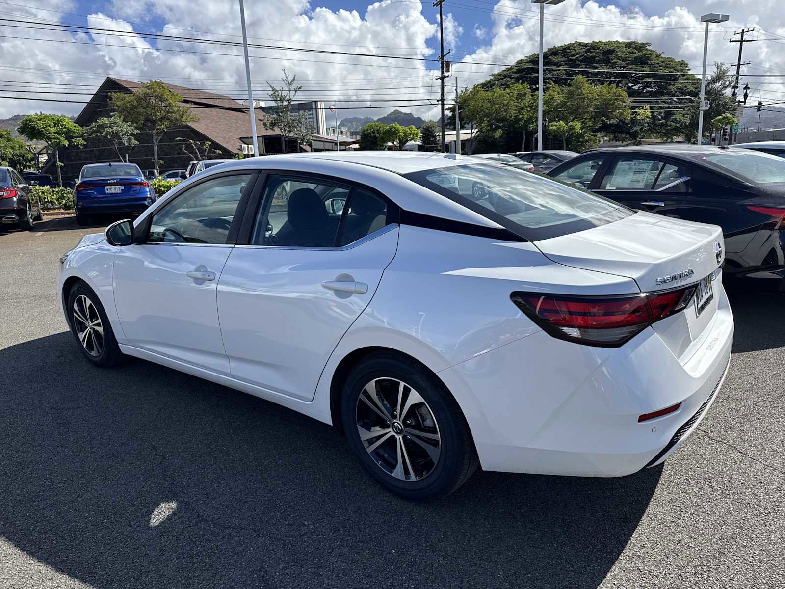 Used 2023 Nissan Sentra SV w/ All-Weather Package image 4
