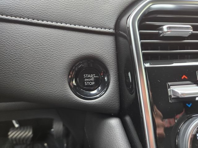 New 2025 Nissan Armada SL w/ Captain's Chari Seat Package AWD/4WD image 23