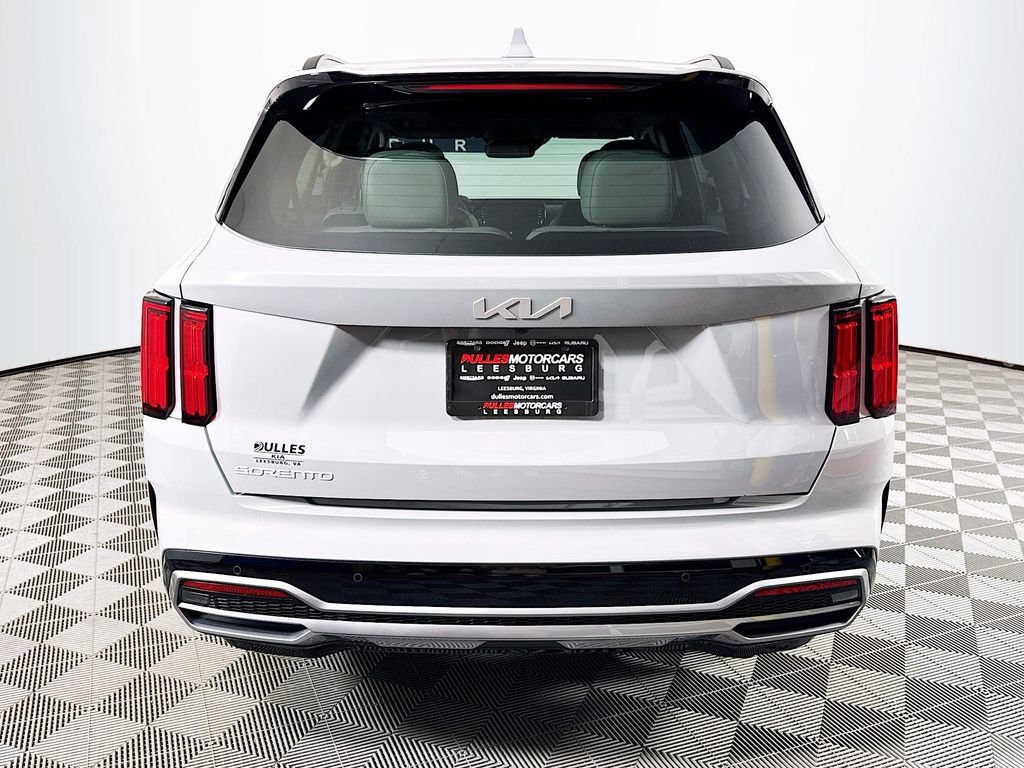 Used 2023 Kia Sorento SX image 6