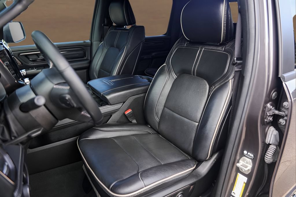 Used 2024 RAM 1500 Limited AWD/4WD image 9