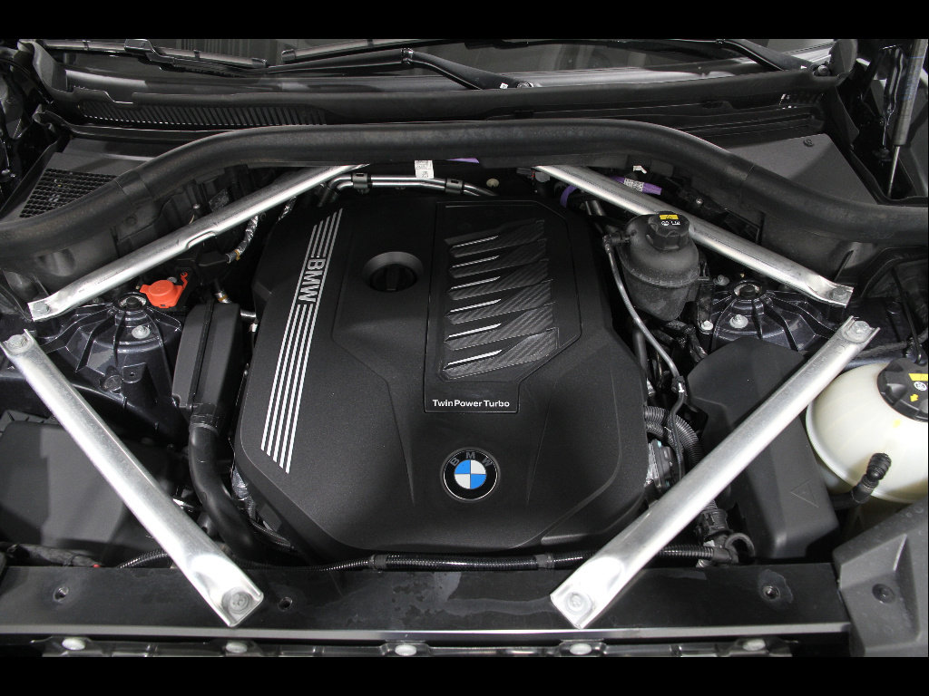 Certified 2022 BMW X5 xDrive40i w/ M Sport Package image 21