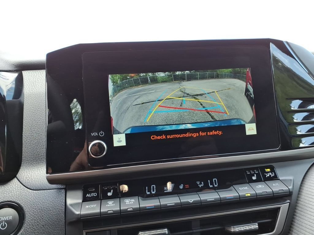 Used 2026 Toyota Camry SE w/ Convenience Package FWD image 27