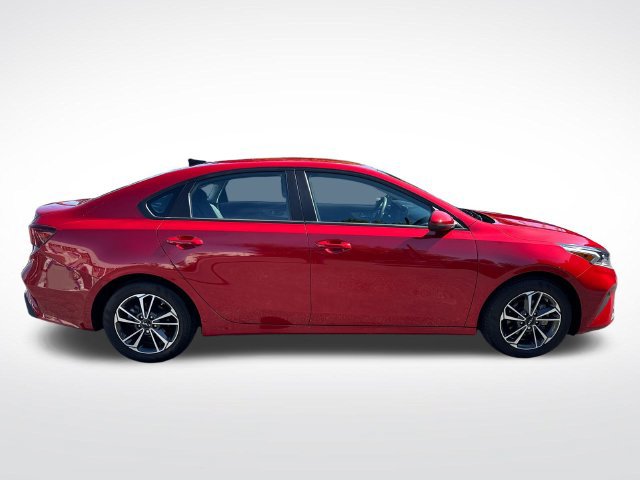 Used 2023 Kia Forte LXS FWD image 7