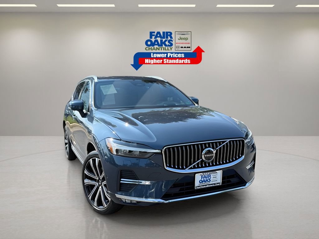 Used 2023 Volvo XC60 B5 Ultimate w/ Climate Package