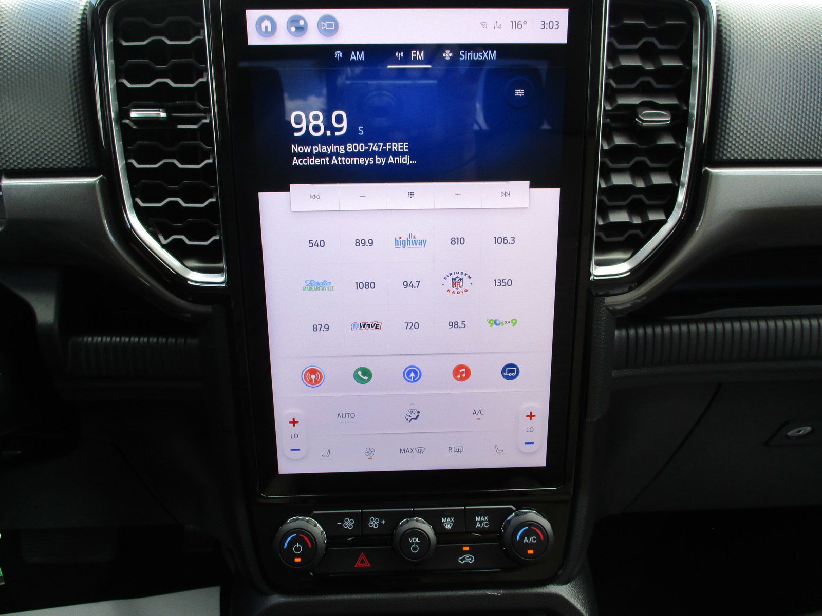 New 2024 Ford Ranger XLT w/ FX4 Off-Road Package image 16