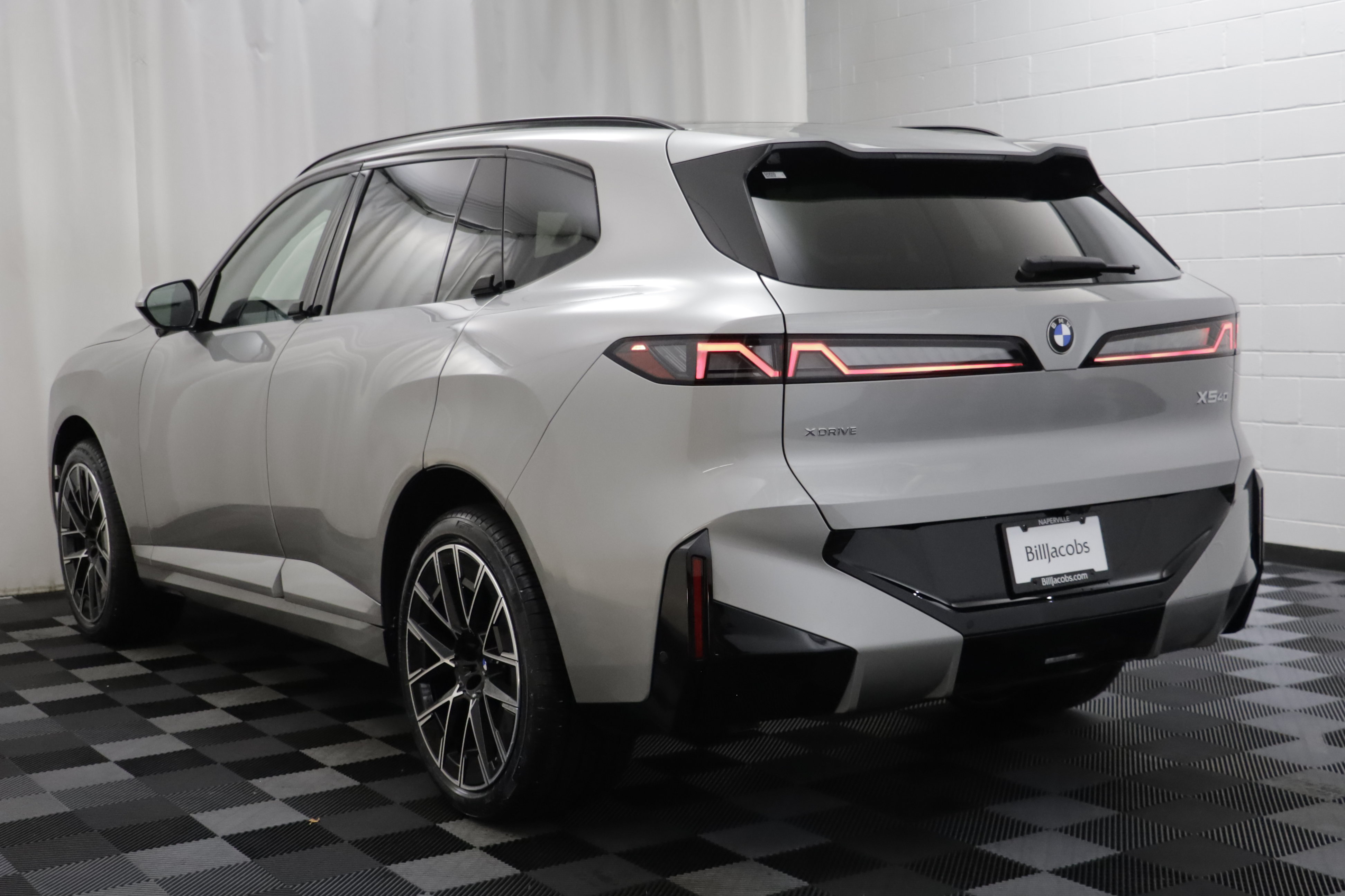 New 2027 BMW X5 xDrive40i w/ M Sport Package AWD/4WD image 14