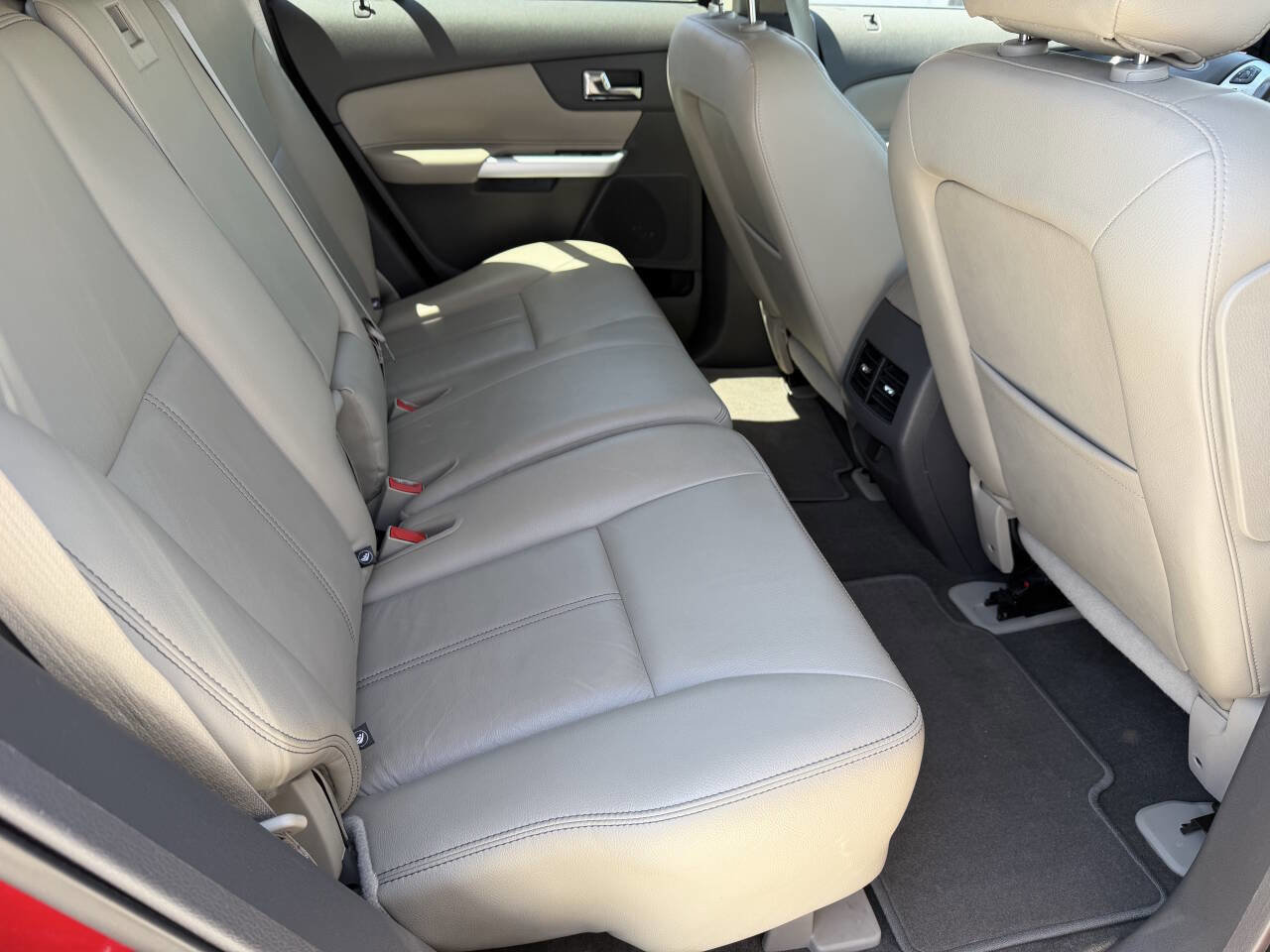 Used 2013 Ford Edge Limited AWD/4WD image 18