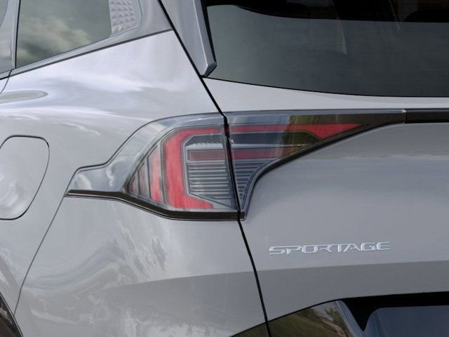 New 2026 Kia Sportage SX image 11