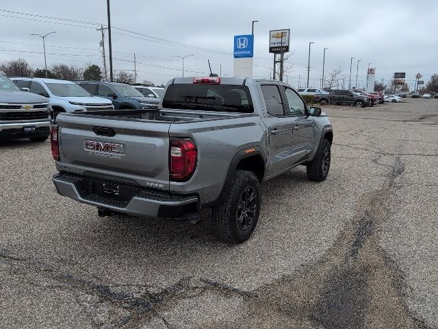 Used 2024 GMC Canyon Elevation w/ Trailering Package image 18