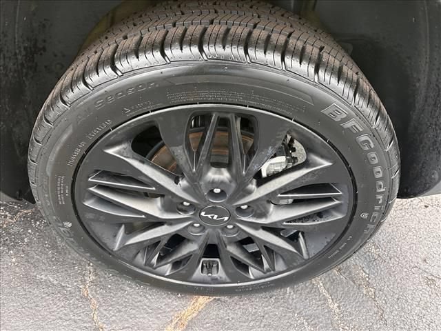Used 2023 Kia Seltos Nightfall Edition AWD/4WD image 34