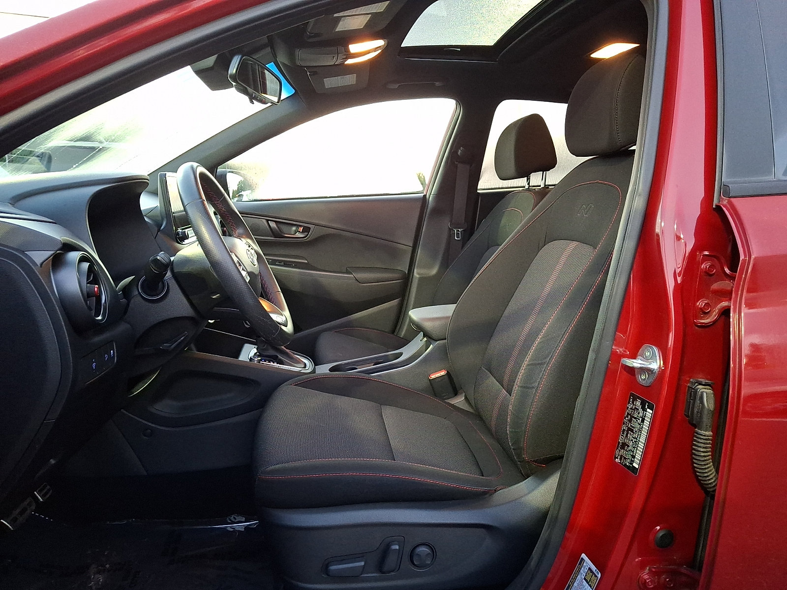 Used 2022 Hyundai Kona N Line w/ Tech Package AWD/4WD image 13