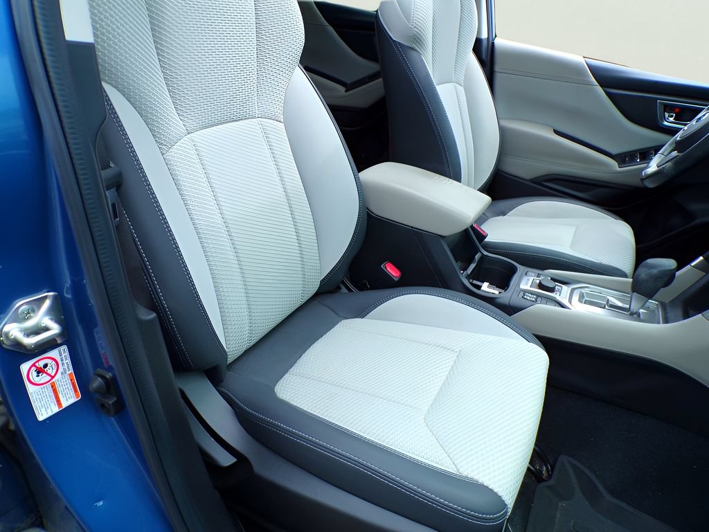 Used 2020 Subaru Forester Premium AWD/4WD image 7