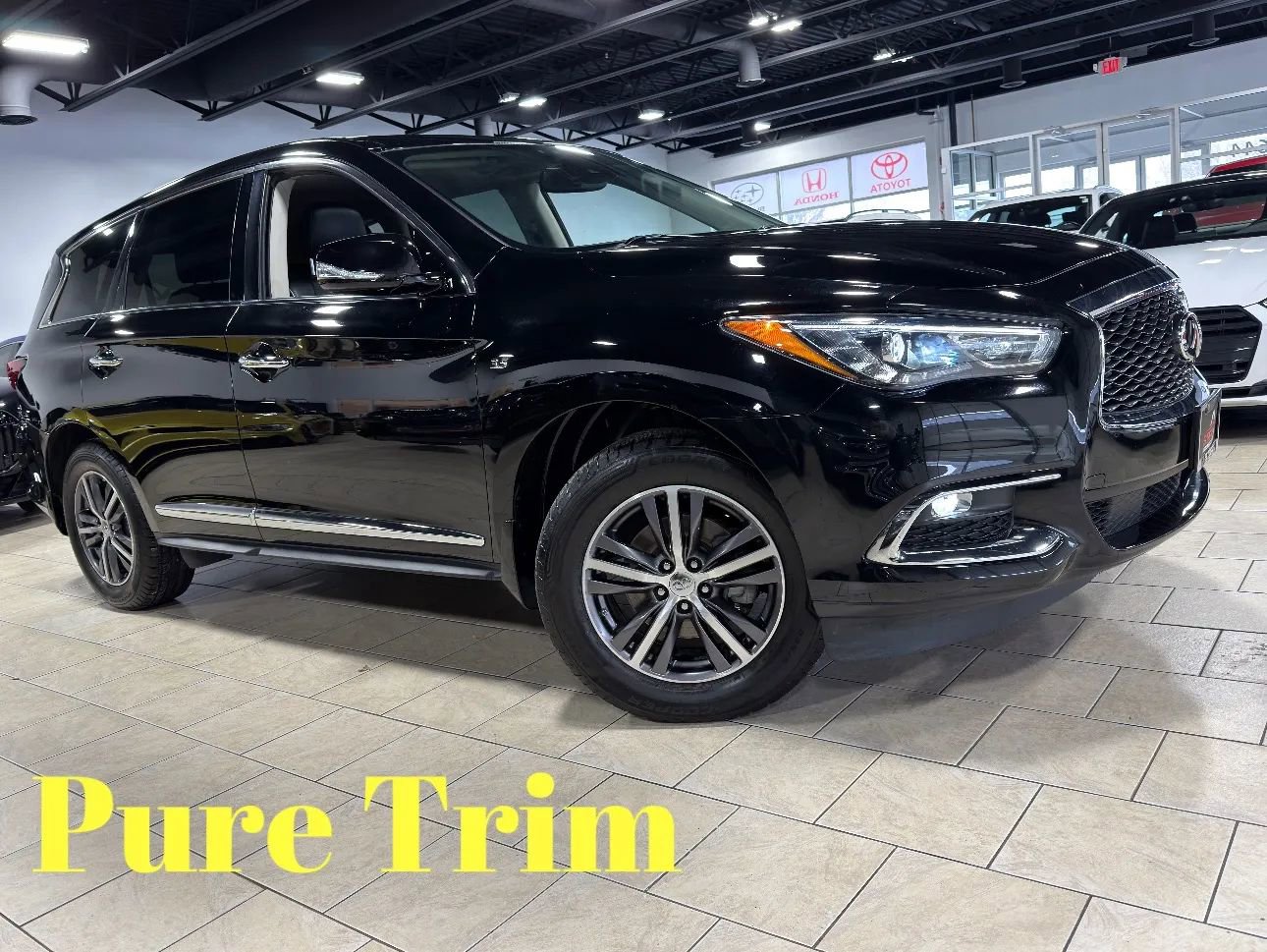 Used 2019 INFINITI QX60 Pure image 1