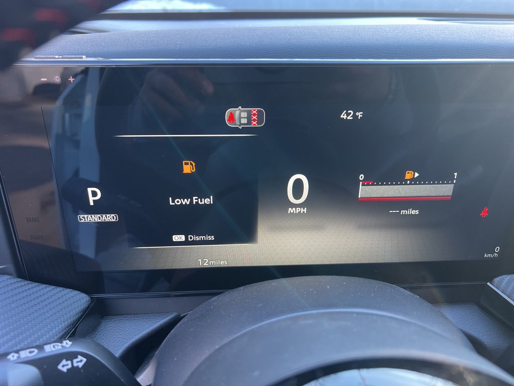 New 2026 Nissan Kicks SR w/ Cold Weather Package AWD/4WD image 45