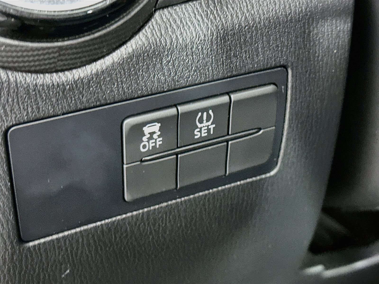 Certified 2017 Toyota Yaris iA FWD image 10