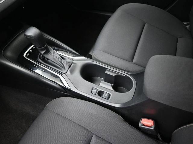 Used 2025 Toyota Corolla LE image 33