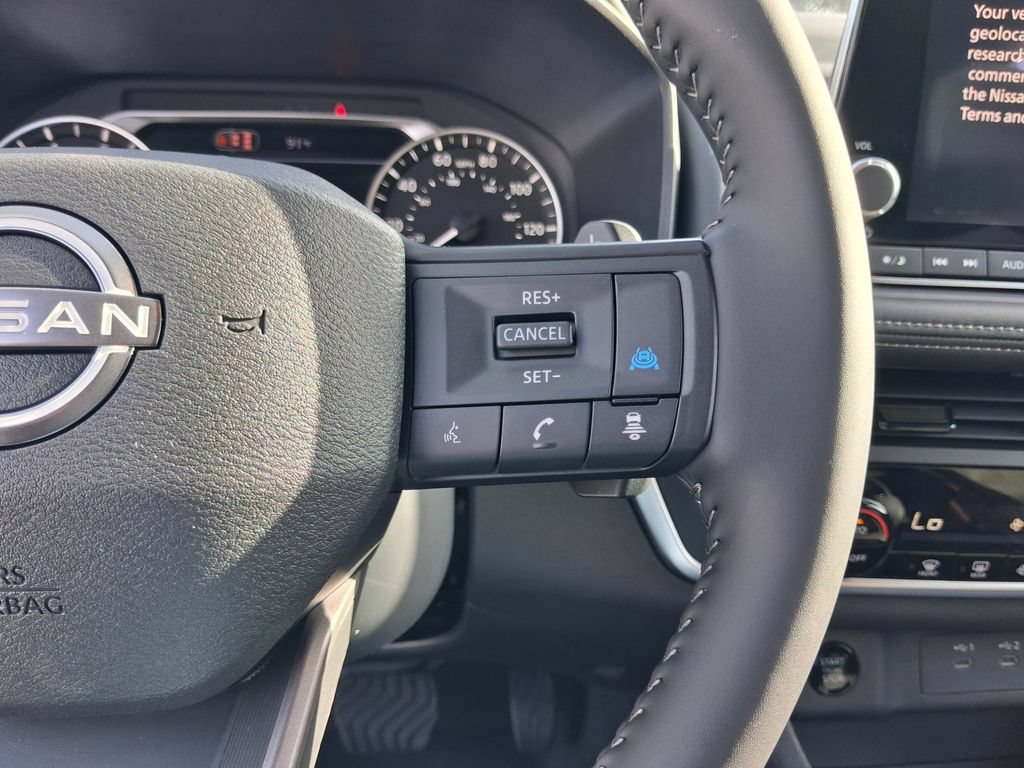 Used 2026 Nissan Rogue SV FWD image 22