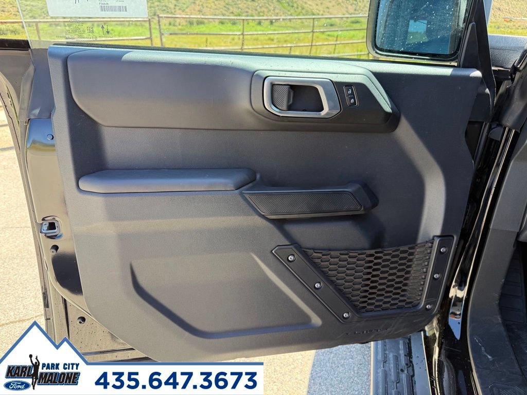 New 2026 Ford Bronco Outer Banks w/ Sasquatch Package AWD/4WD image 12