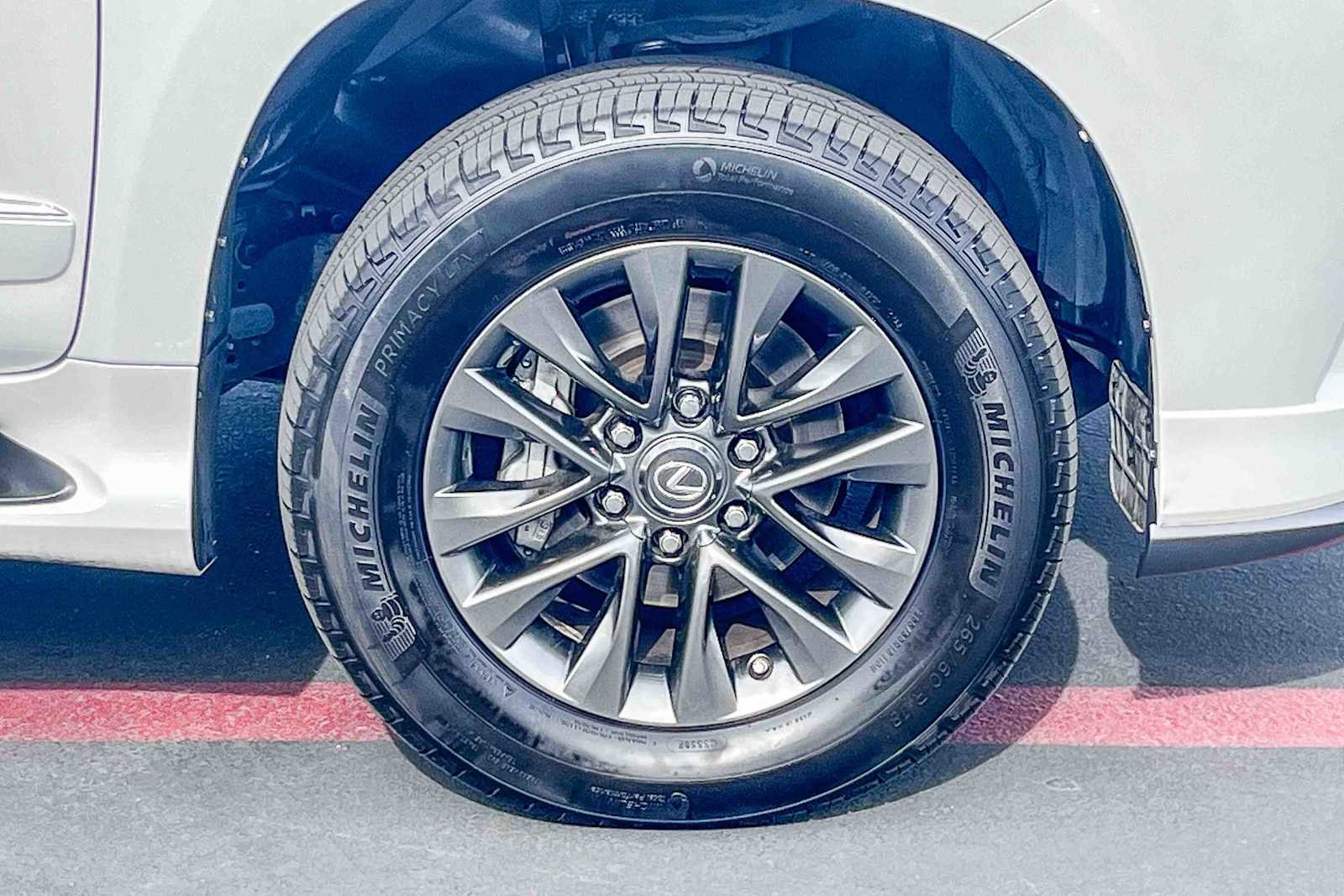 Used 2018 Lexus GX 460 Premium image 9