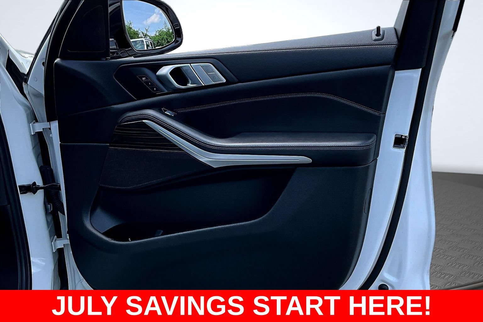 Used 2020 BMW X7 xDrive40i w/ Cold Weather Package AWD/4WD image 31