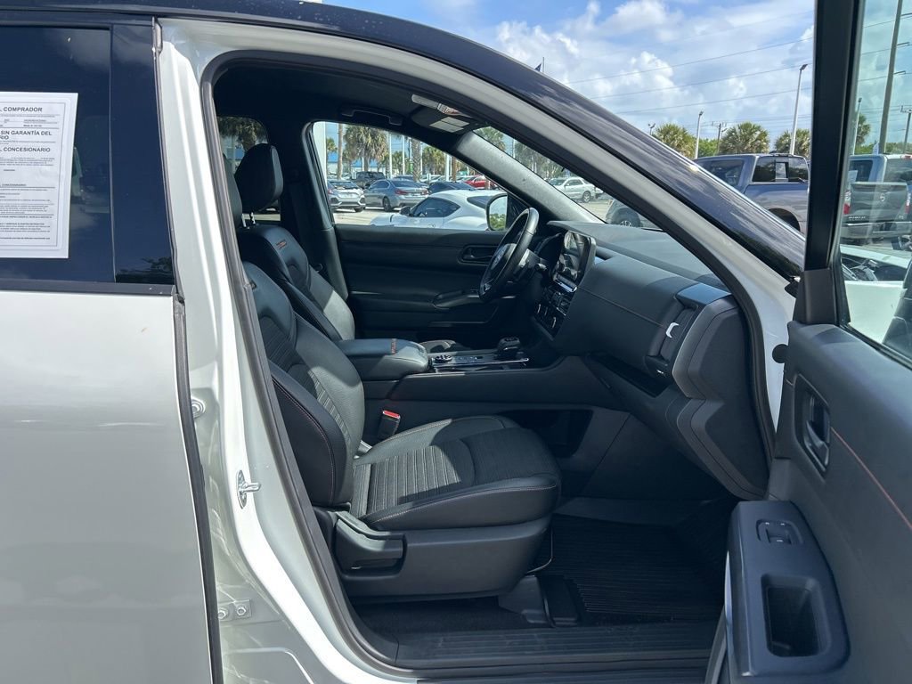 Certified 2023 Nissan Pathfinder Rock Creek image 40